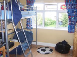 Bedroom2