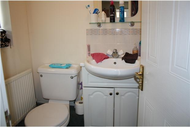 main bed en suite