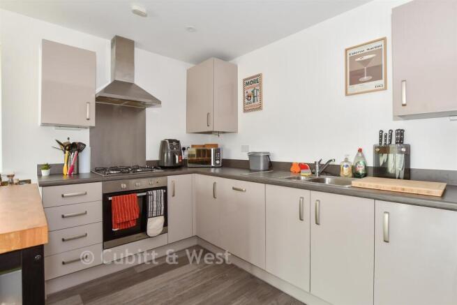 Lounge/Kitchen