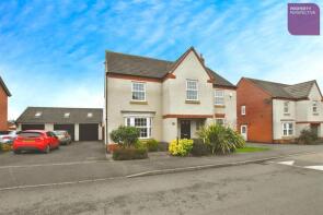 27, Hilary Bevins Close, Nuneaton CV13 6AQ