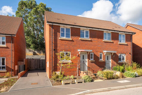 Merton Road, Rumwell