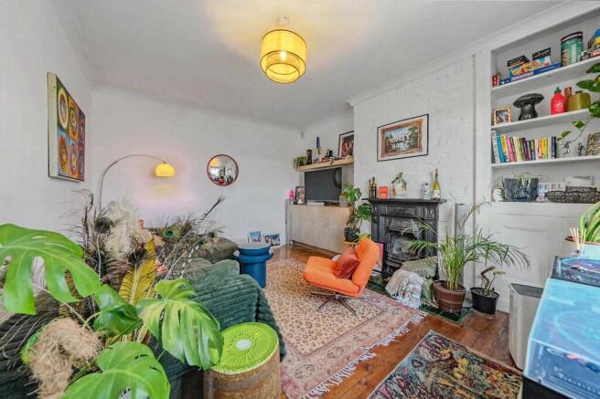 2 bed Terraced for sale Image 4