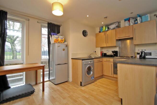 Kitchen/Dining Area