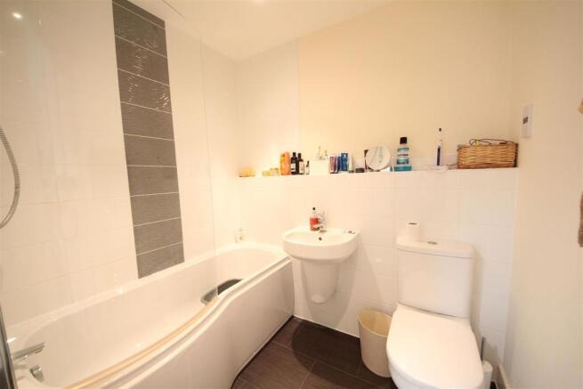Bathroom.jpg