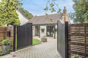 Deerfield, Bridge Road, Holt NR25 6QT