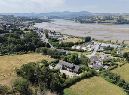 Llanrwst Road, Glan Conwy, Colwyn Bay
