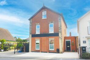 62, Station Road, Burnham-on-crouch CM0 8HF