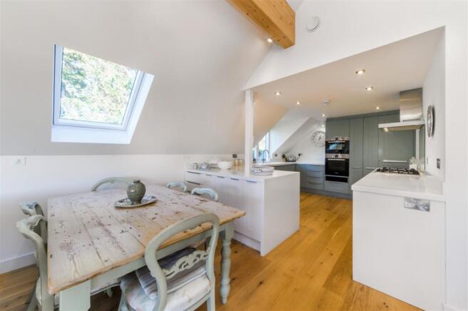 Kitchen / dining