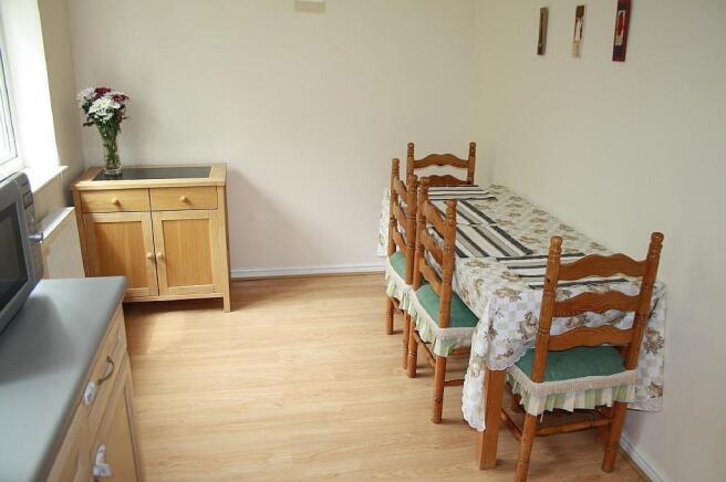 kitchen / dining