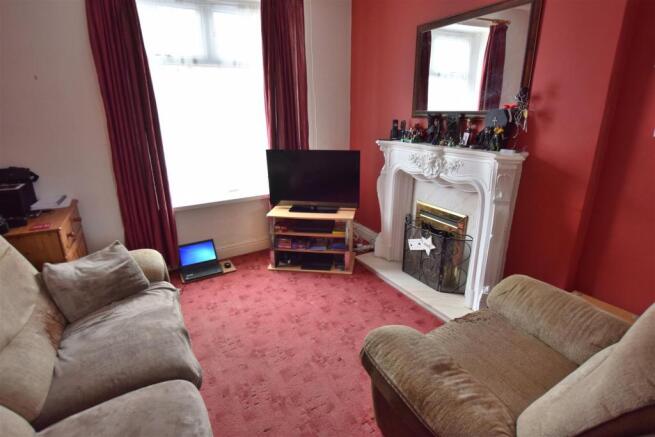 Living/Dining Room