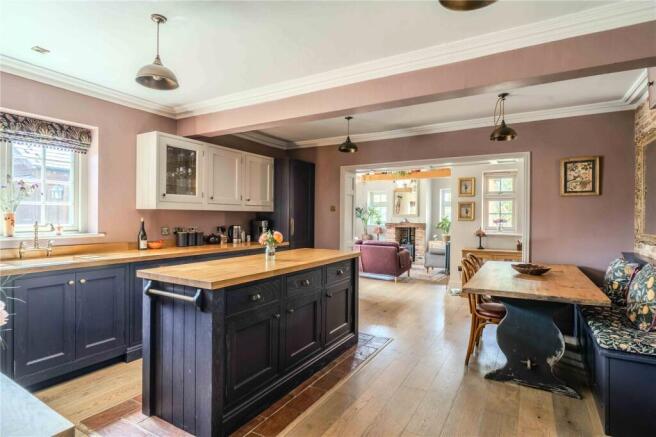 Kitchen/Dining