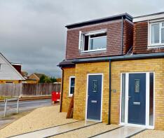 90, Caernarvon Road, Cheltenham GL51 3JR