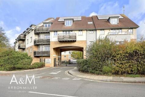 Thomas Court, New Mossford Way, Barkingside