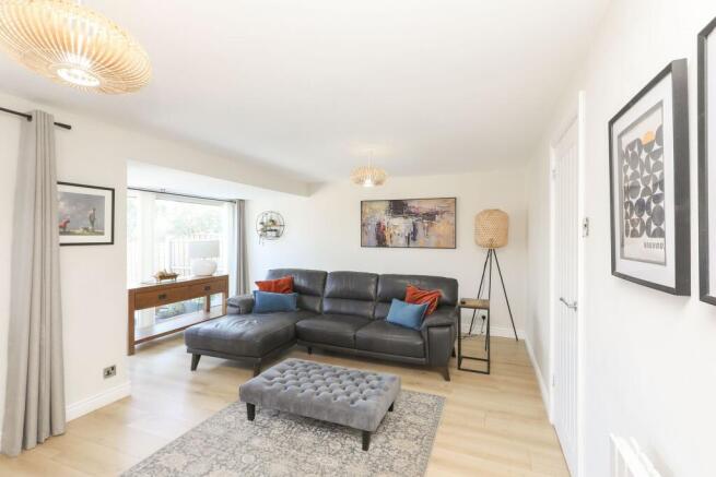 2 bed Bungalow for sale Image 10