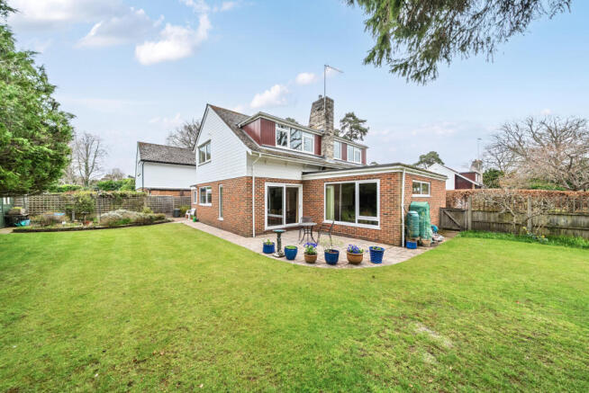 1432991-3-69c2a7c...