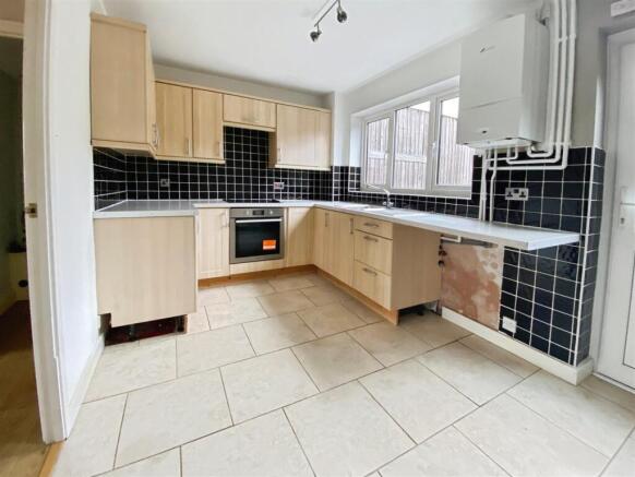 0da5da0f-C-4673-9BA5-51A4B8629057-6104-00000379B84