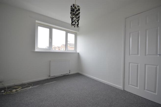 3 bed Detached to rent Image 7
