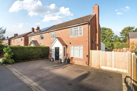 Lancaster Road, Wilmslow, SK9
