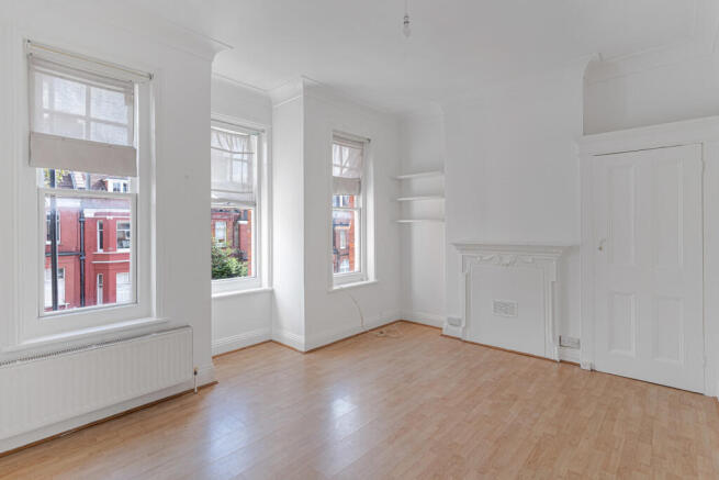 House in London - View 4