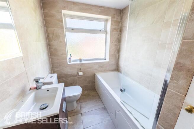 2 bed Terraced for sale Image 8