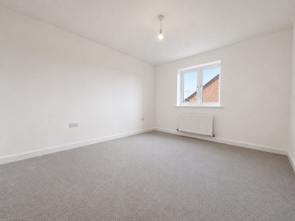 Ouessant Close, Whitehouse, MK8 photo 5