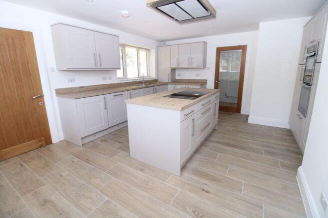 Kitchen/Dining Room