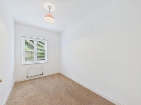 4 bed Terraced for sale Image 8