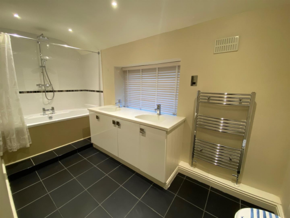 BATHROOM.png