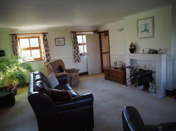 Lounge 2