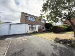 34, Clipstone Close, Wigston LE18 3QS