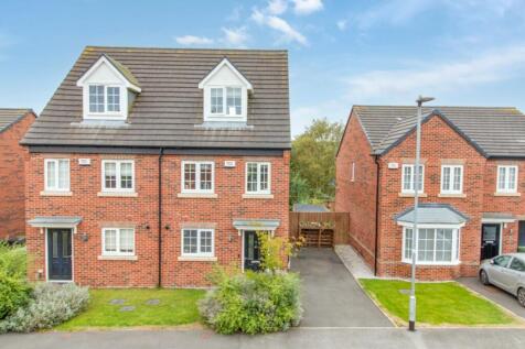 Moseley Beck Lane, Cookridge, LS16