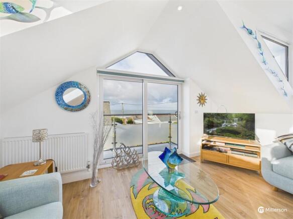 OPEN PLAN LIVING ROOM