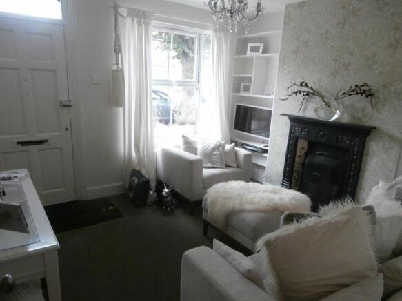 Photo 8