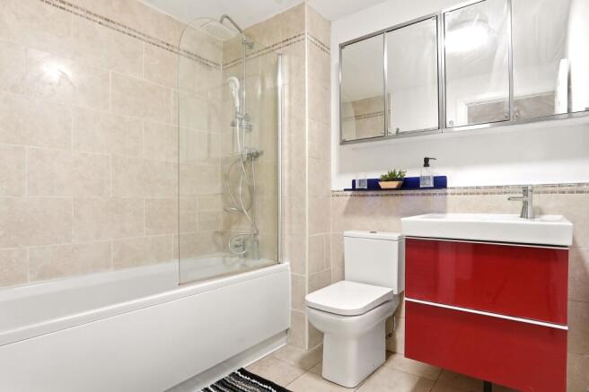 2 bed Flat for sale Image 10