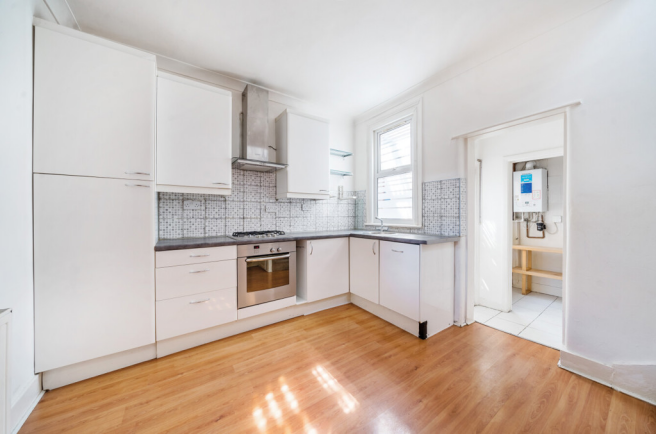 Kitchen (2)