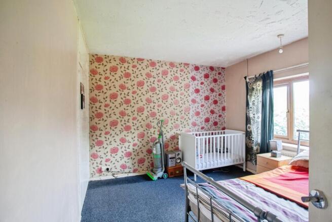 3 bed Semi-Detached for sale Image 11