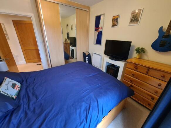Photo 6