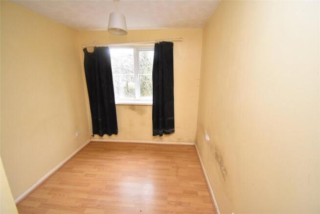 Tennyson Avenue, Houghton Regis, Dunstable, Bedfordshire, LU5 photo 4