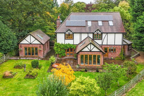 Stokesley Road, Guisborough, TS14 8DL