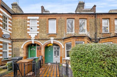 Winns Avenue, Walthamstow, London, E17