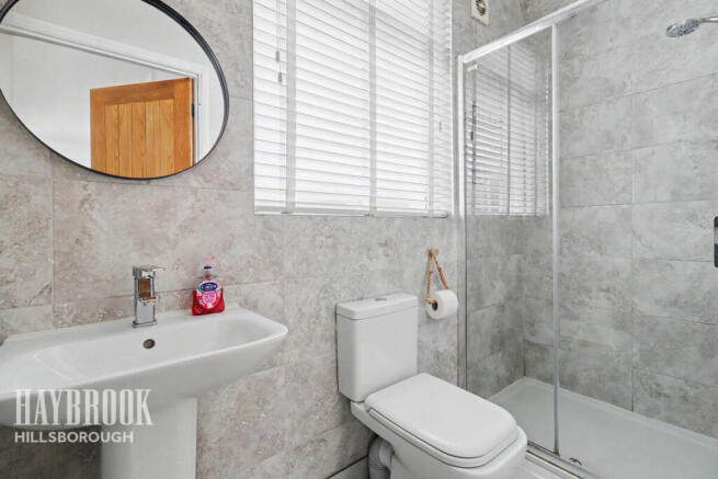 3 bed Semi-Detached for sale Image 9