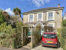 5 Baytree Cottage, Trewen Terrace, Trewen Road, Falmouth TR11 5DT
