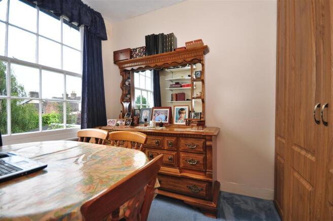 Dressing Area/Study