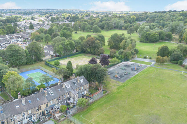 Beechwood Avenue, Halifax, West Yorkshire, HX2 photo 4