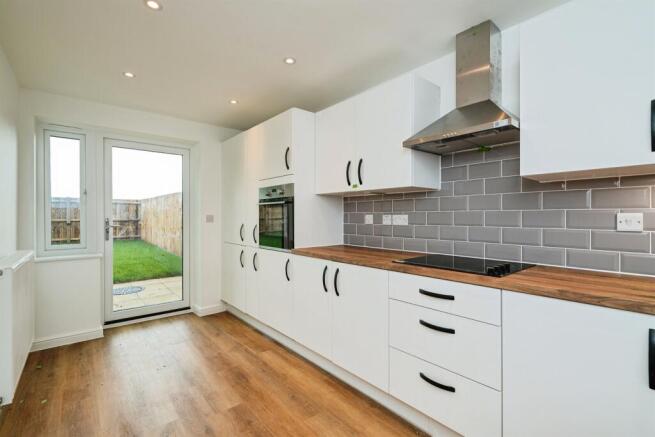Copper Close, Bradwell, Great Yarmouth photo 4