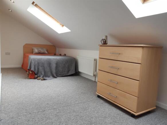 Bed 5c - Flat 3, The Forum.jpeg