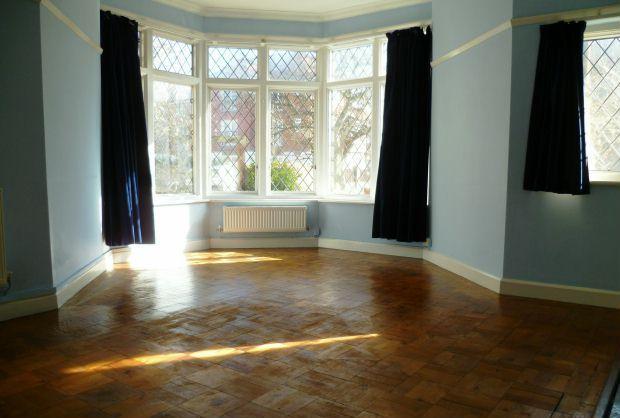 SITTING ROOM