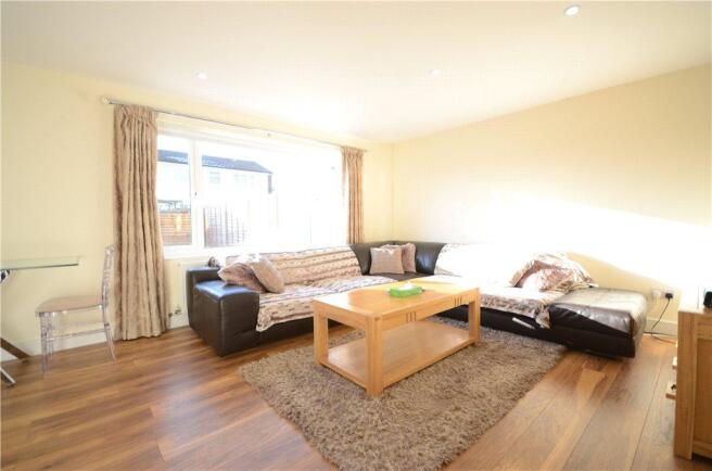 Lounge 2