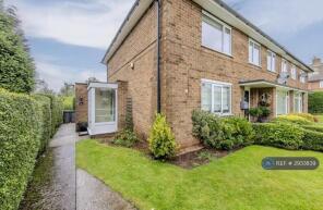 1, Lowndes Close, Penkhull, Stoke-on-trent ST4 5JG