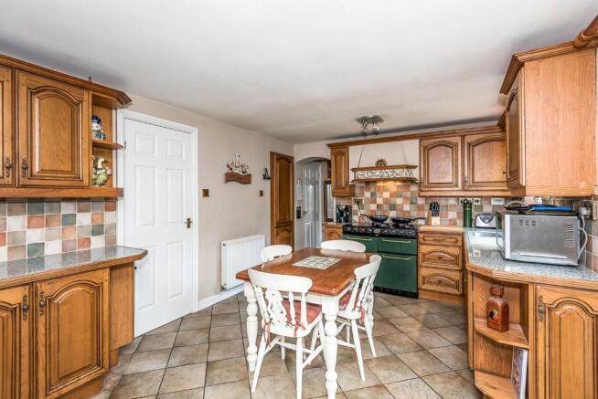Kitchen/breakfast ro
